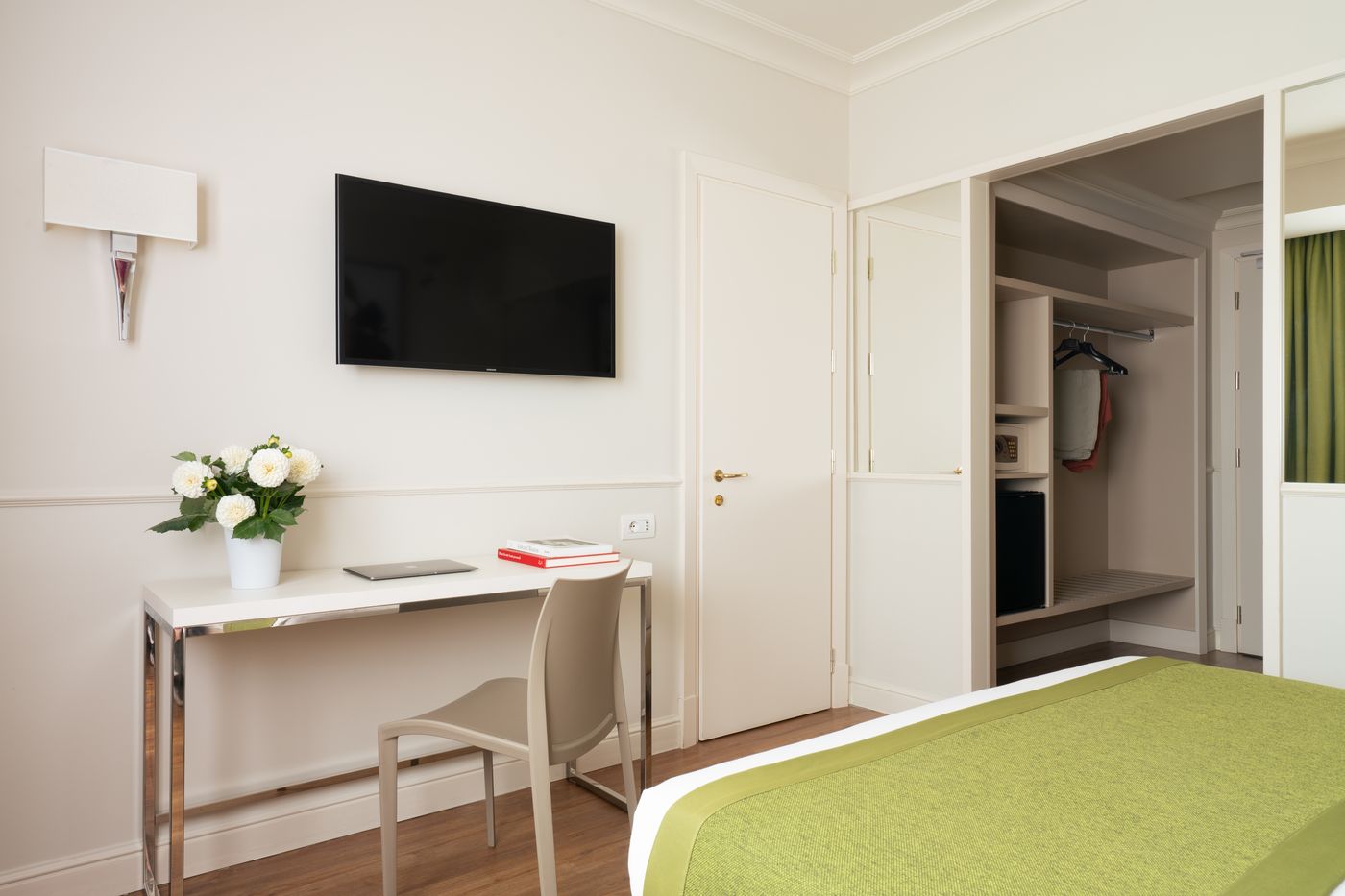 Cristoforo-Colombo-Room-4