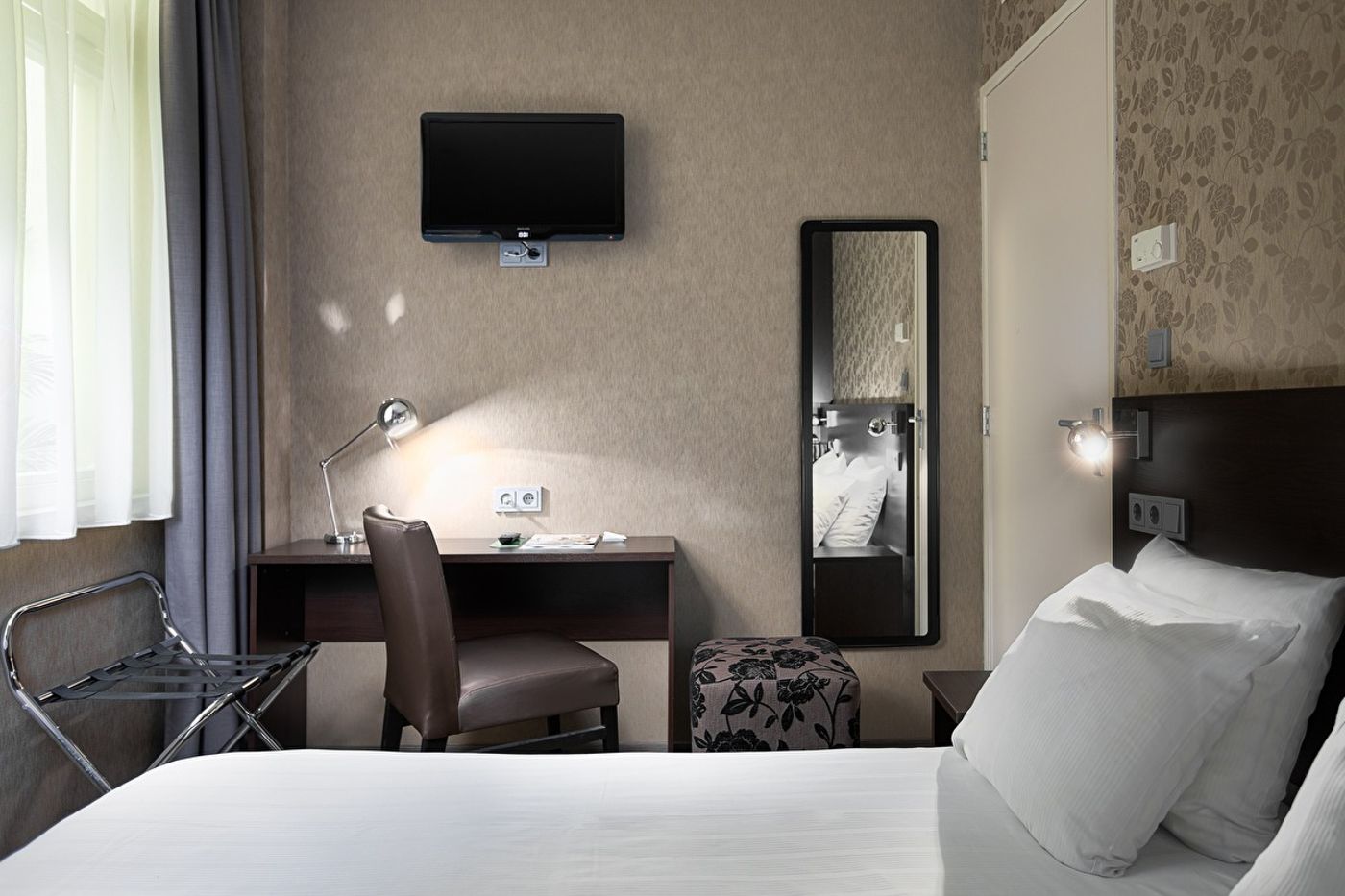 Espresso-City-Centre-Room-8