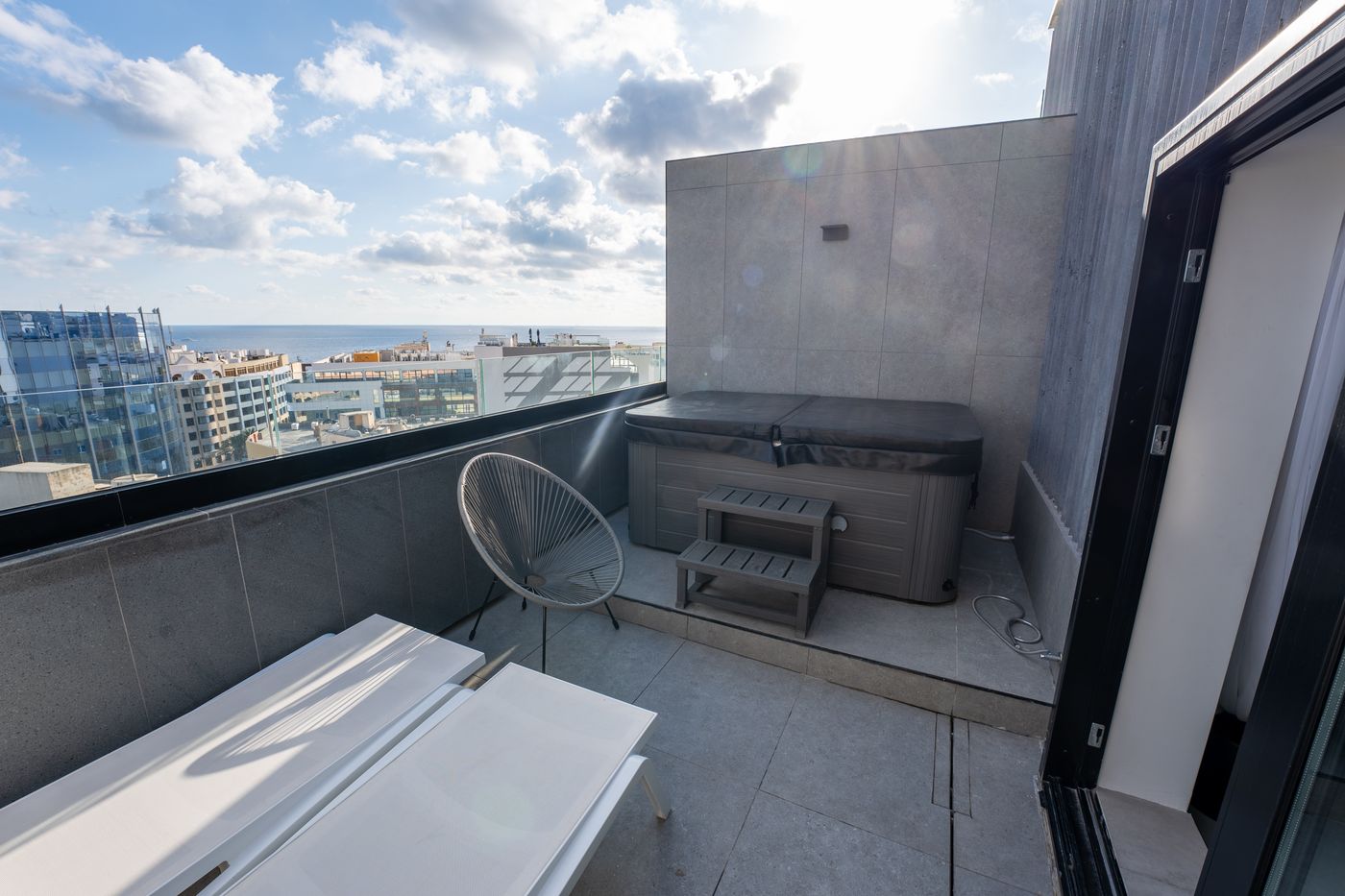 So-City-Hotel-Room-62