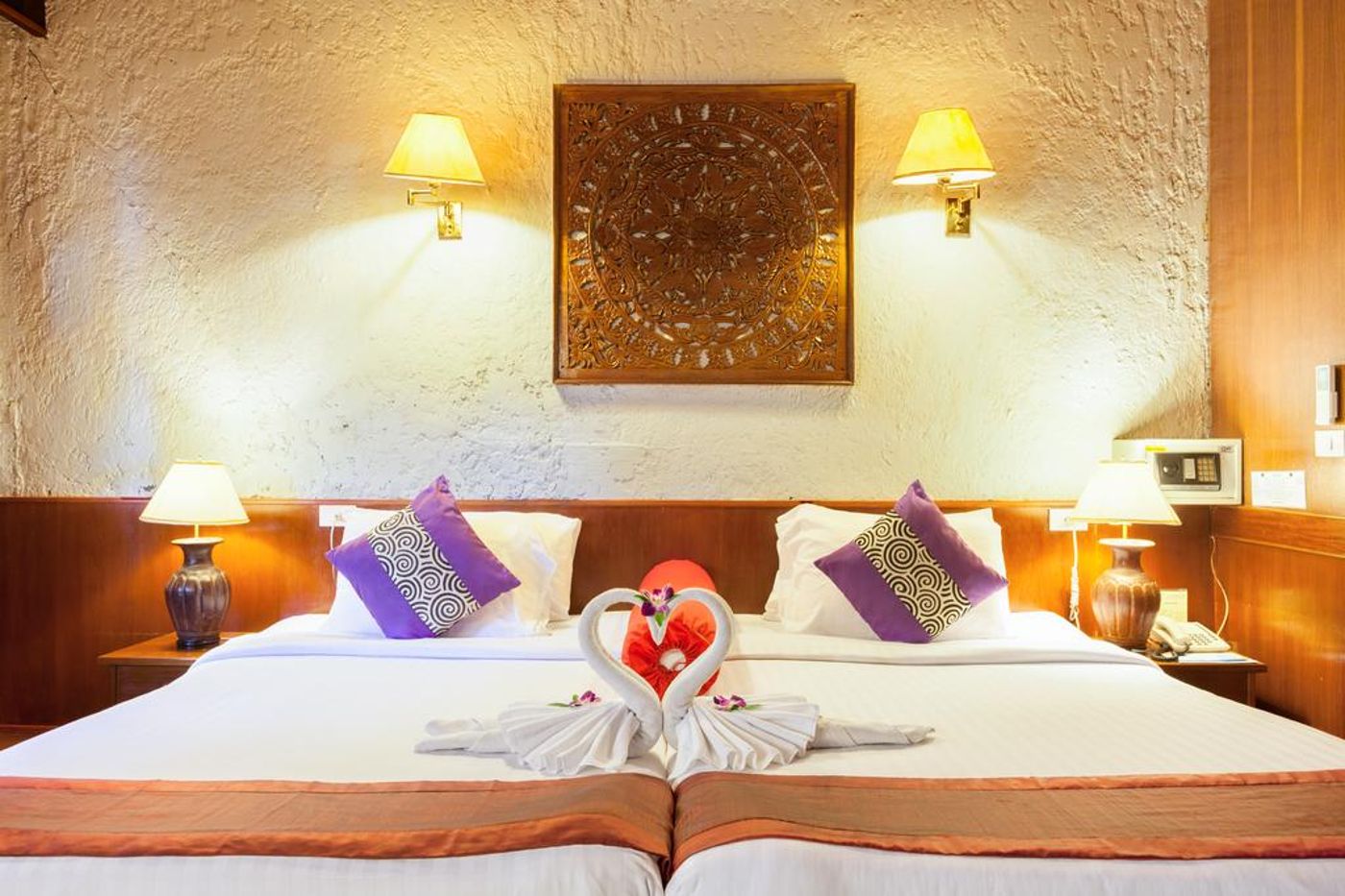 Tropica-Bungalow-Hotel-Room-42