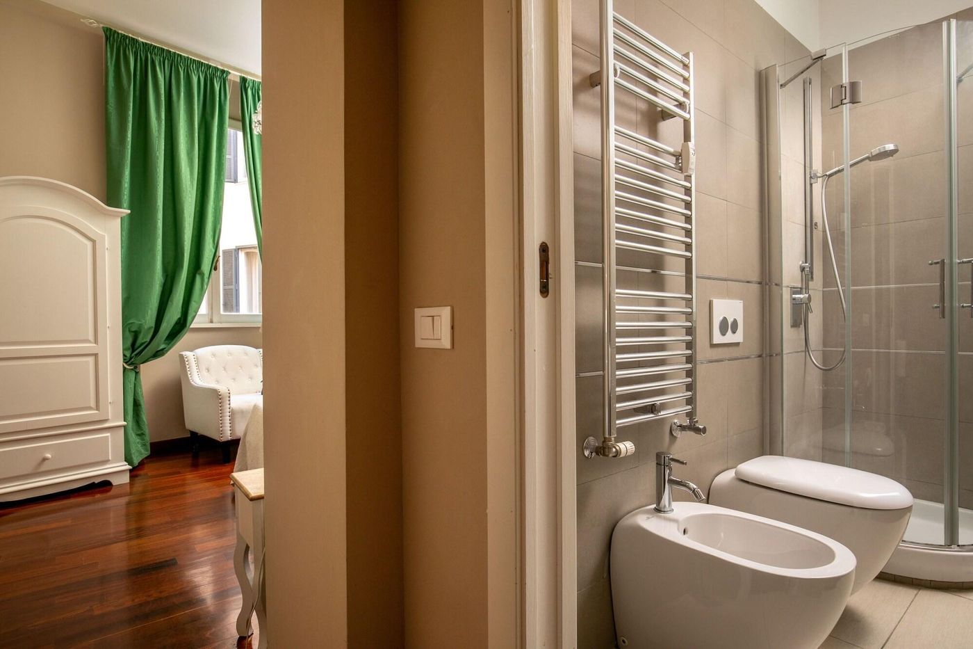 Avignonesi-Suites---Daplace-Collection-Room-19