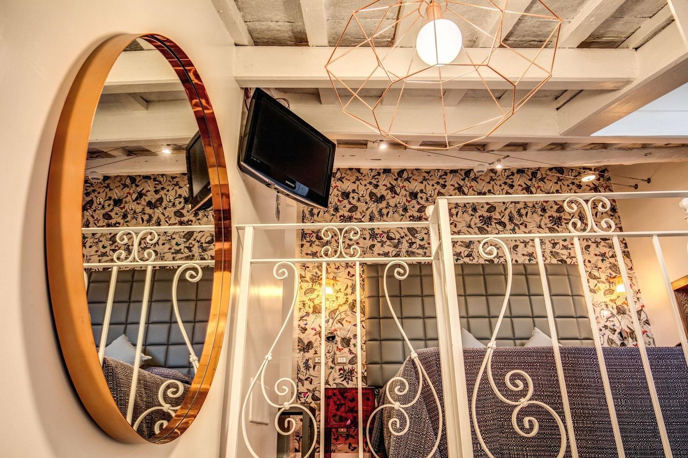 Parlamento-Boutique-Hotel-Room-12