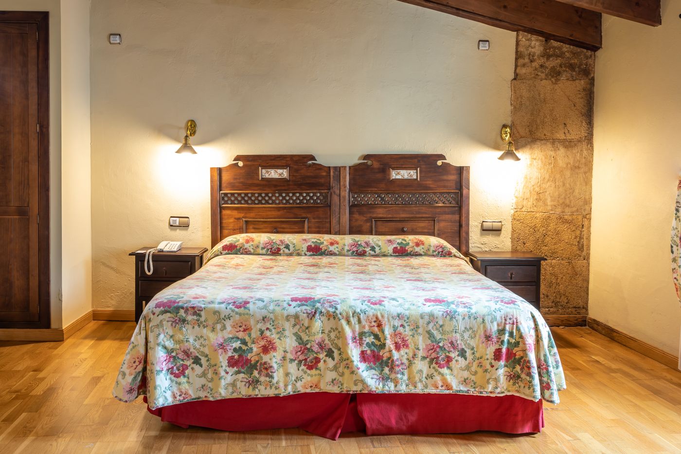 Sao-Joao-de-Deus-by-RIDAN-Hotels-Room-29