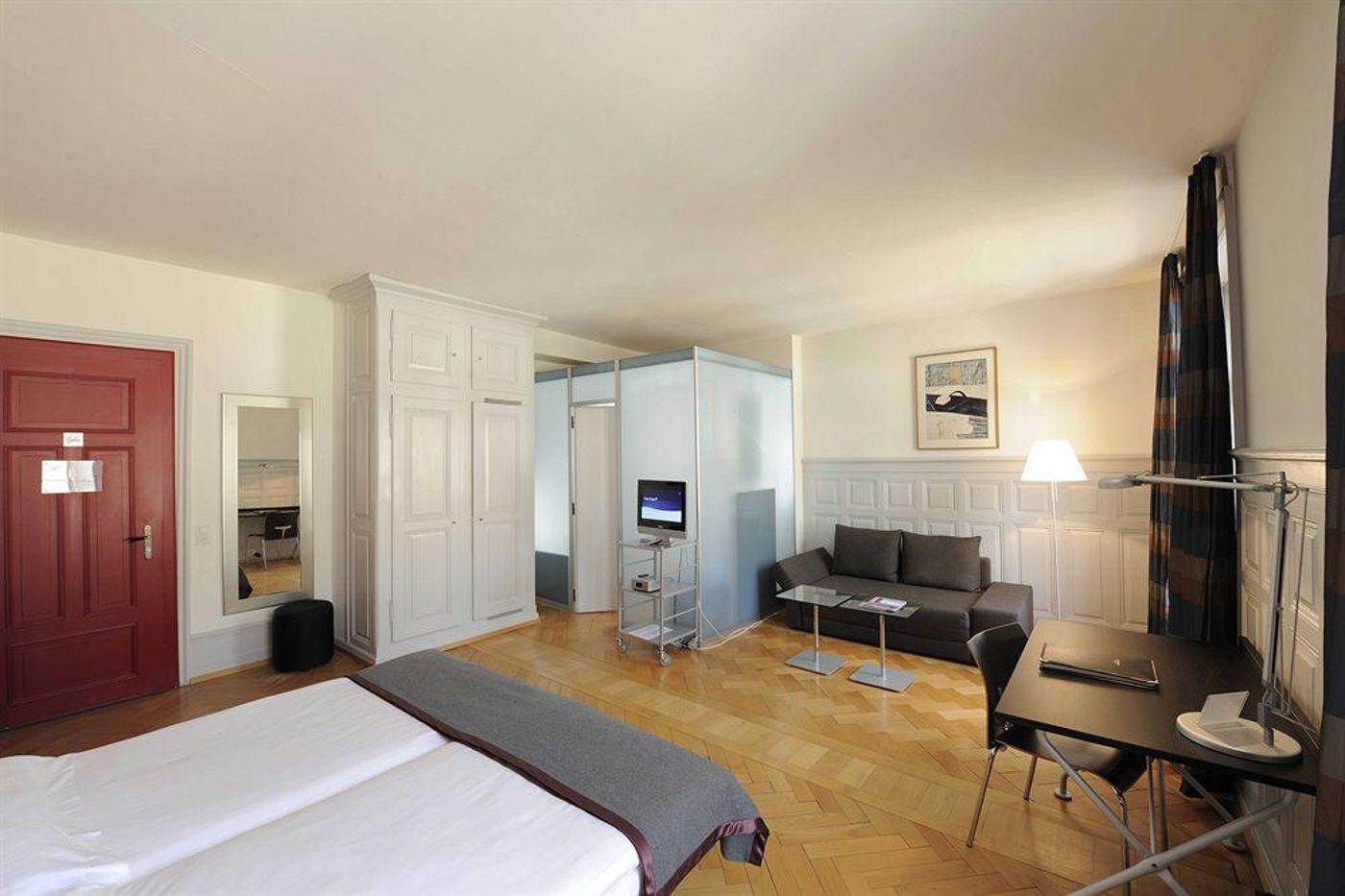 LADYs FIRST Hotel-Switzerland-ZURICH -General view-4