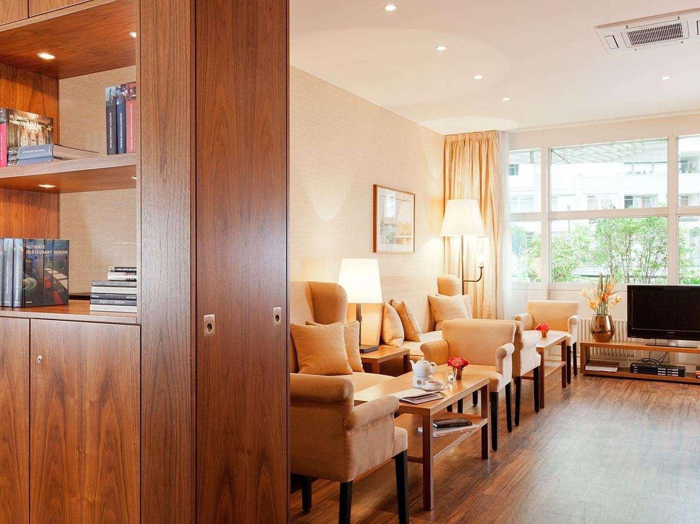 Abion-Villa-Suites-Lobby-15