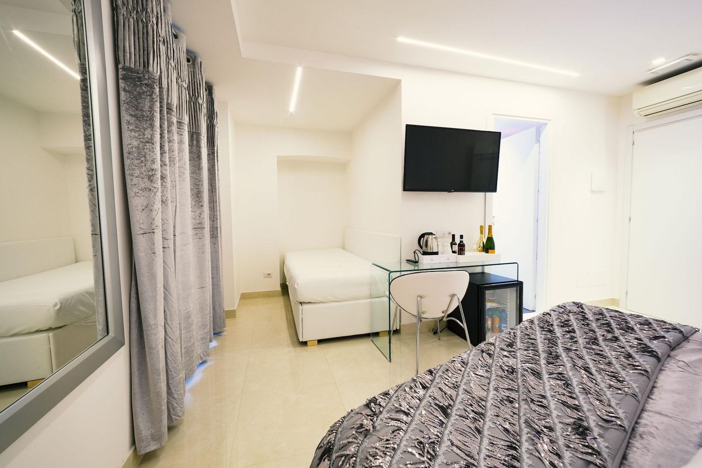 San-Pietro-Grand-Suite-Room-24