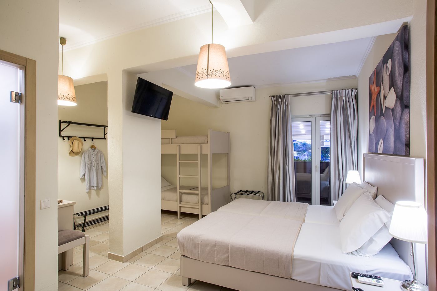 Hotel-Telesilla-Room-12