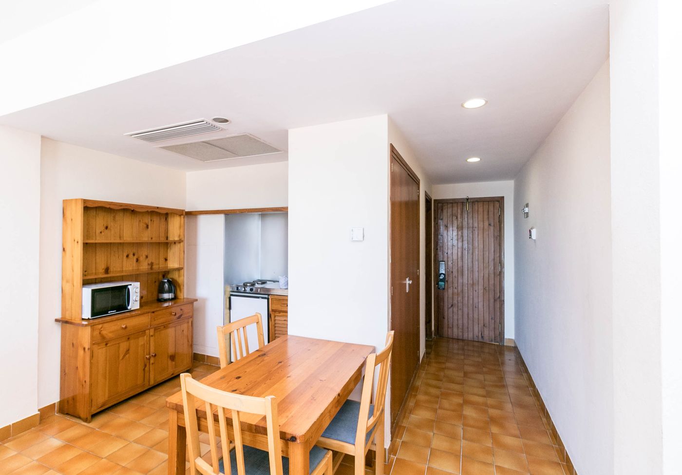 The White Apartments by Ibiza Feeling - Adults Only