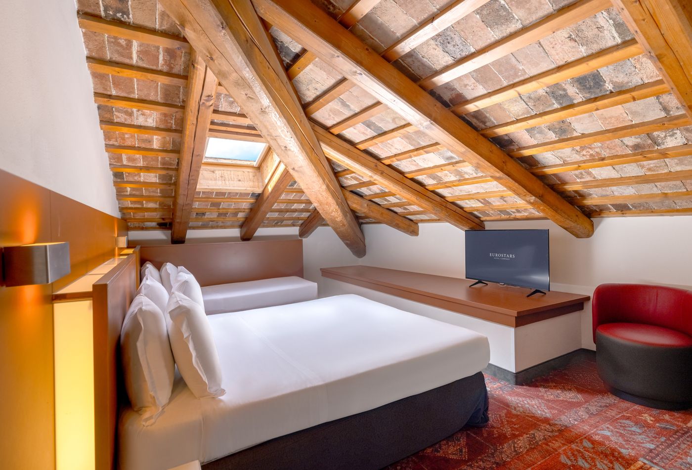 Eurostars-Residenza-Cannaregio-Room-8