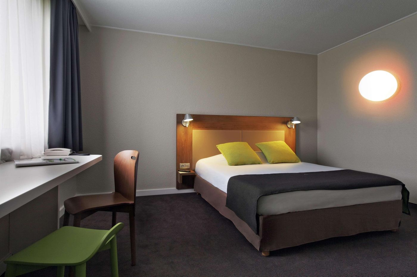 Campanile-Krakow-Old-Town-Room-40