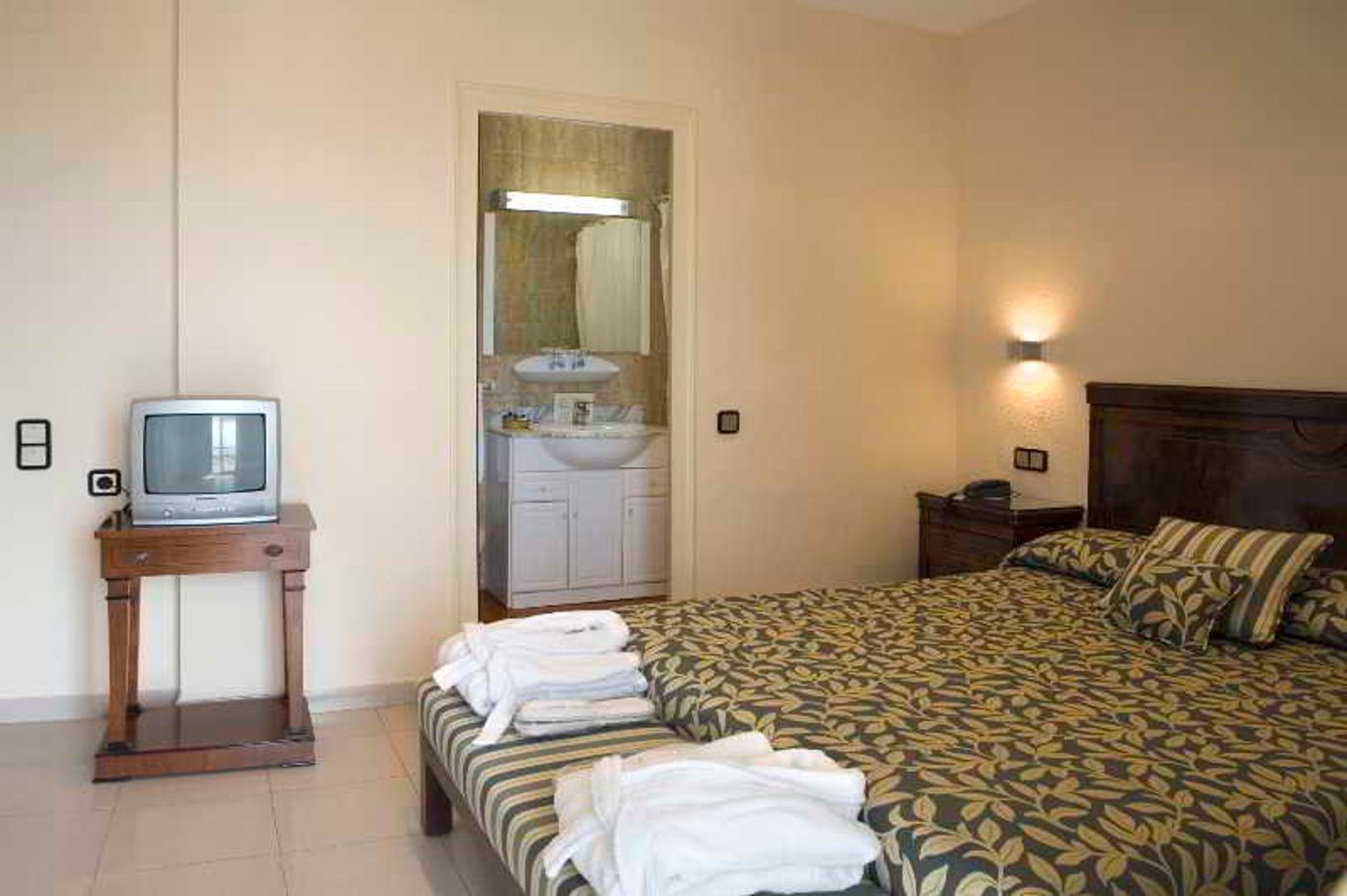 Rovira-Hotel-General-view-8