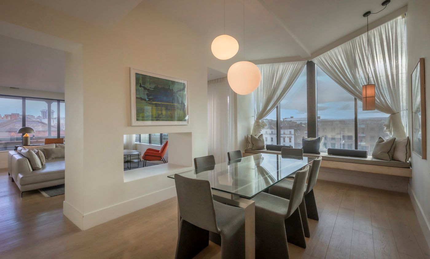 The-Morrison-Dublin--Curio-Collection-by-Hilton-Room-12