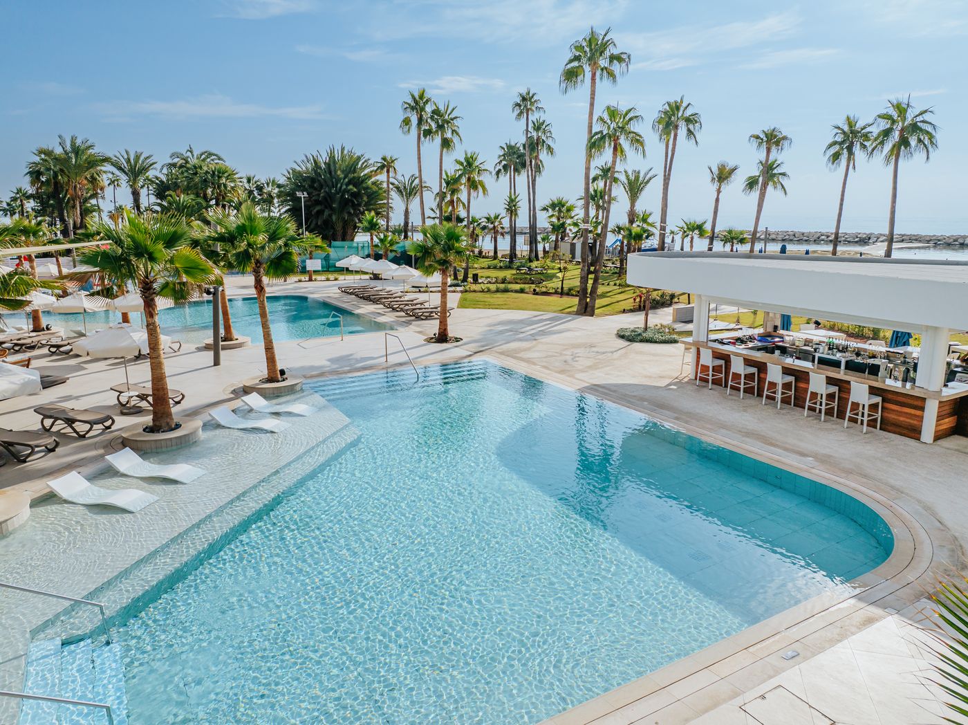 Lordos-Beach-Hotel-Pool-4