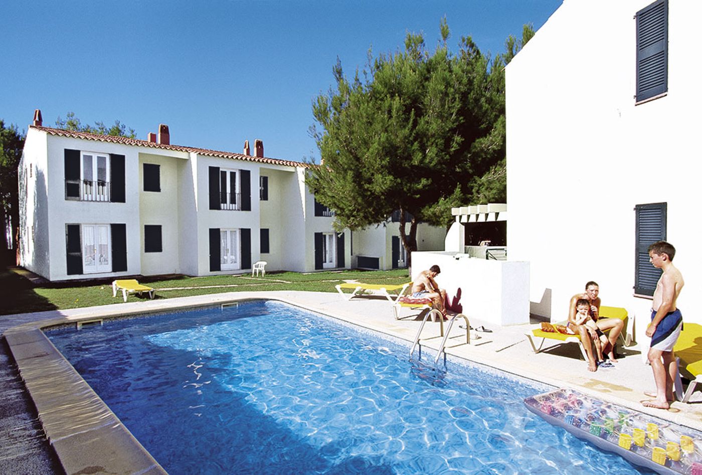 Cala Blanca Apartments