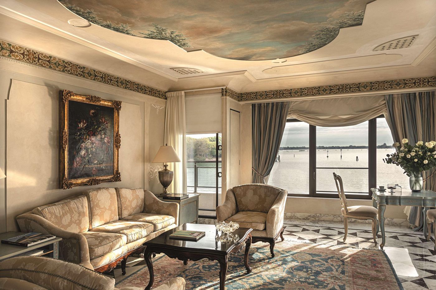 Hotel-Cipriani--A-Belmond-Hotel--Venice-Room-49