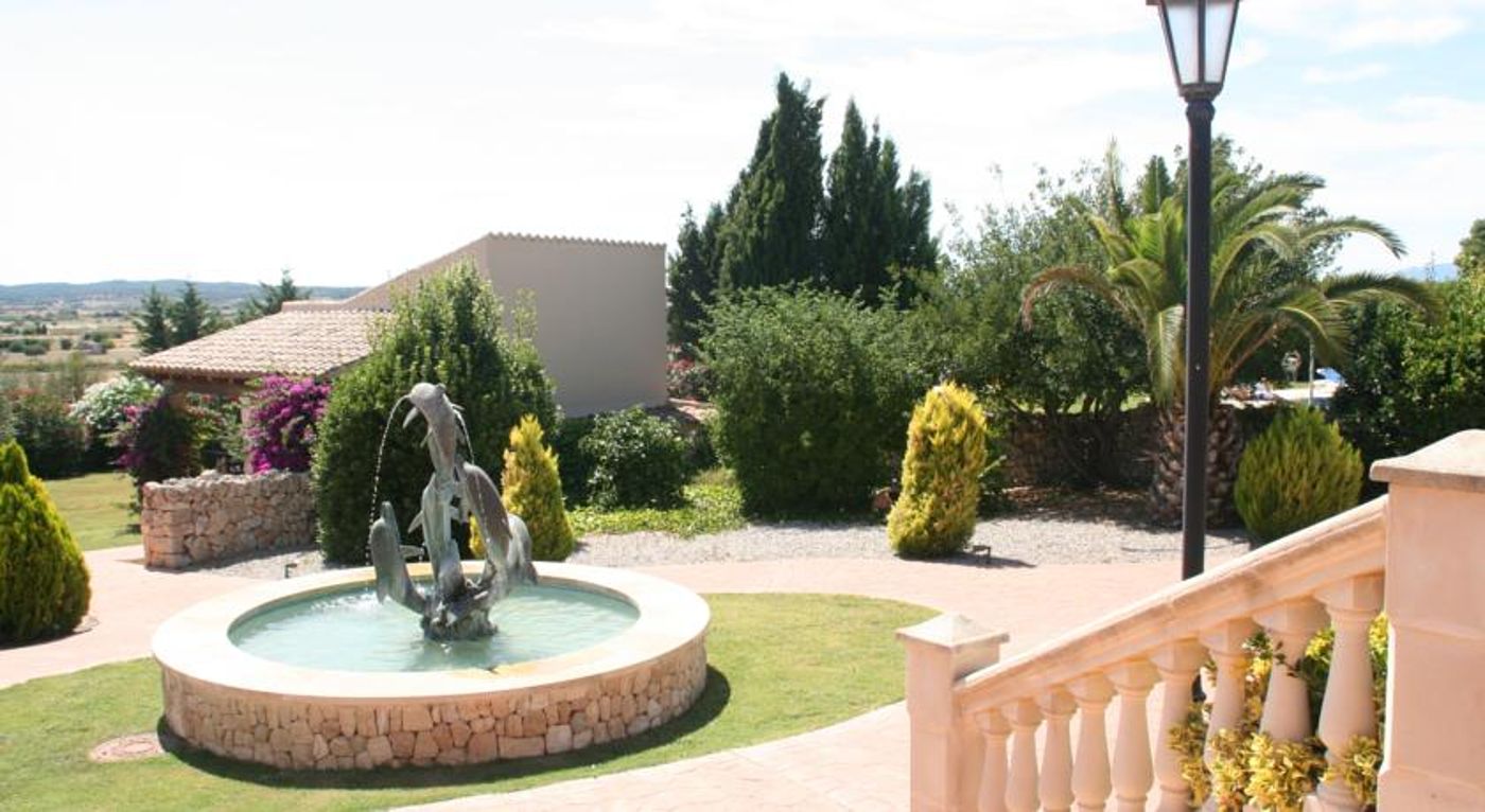 Hotel Rural Son Manera