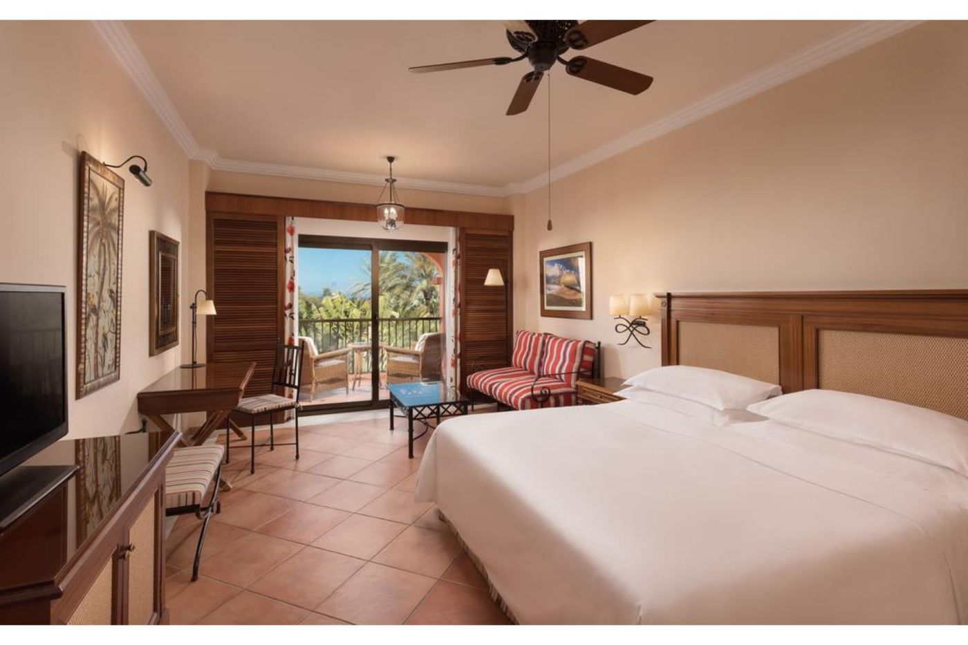 Sheraton-Fuerteventura-Beach--Golf---Spa-Resort-Room-35