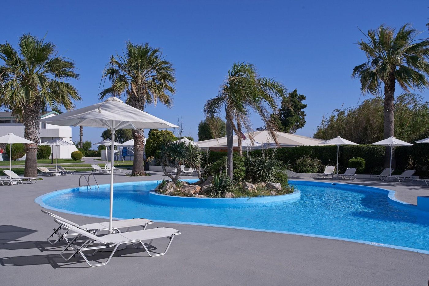 Labranda-Blue-Bay-Resort-Pool-4