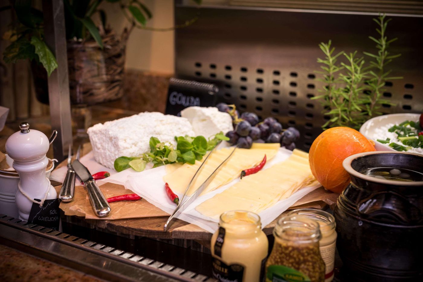 Radisson-Blu-Hotel-Krakow-Restaurant-58