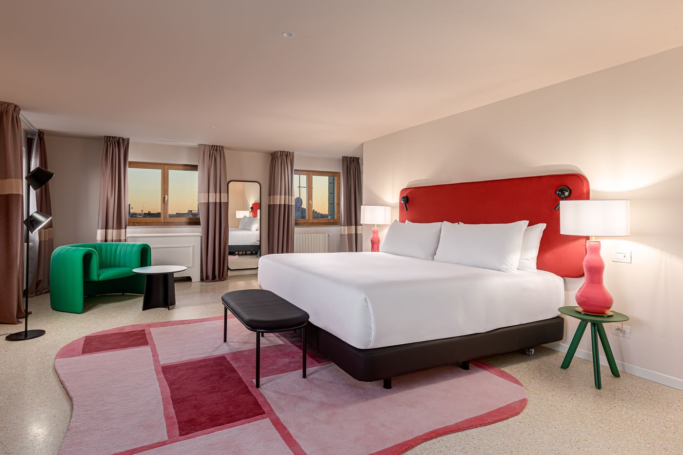 Palazzo-Dei-Fiori-By-Room-Mate-Room-37