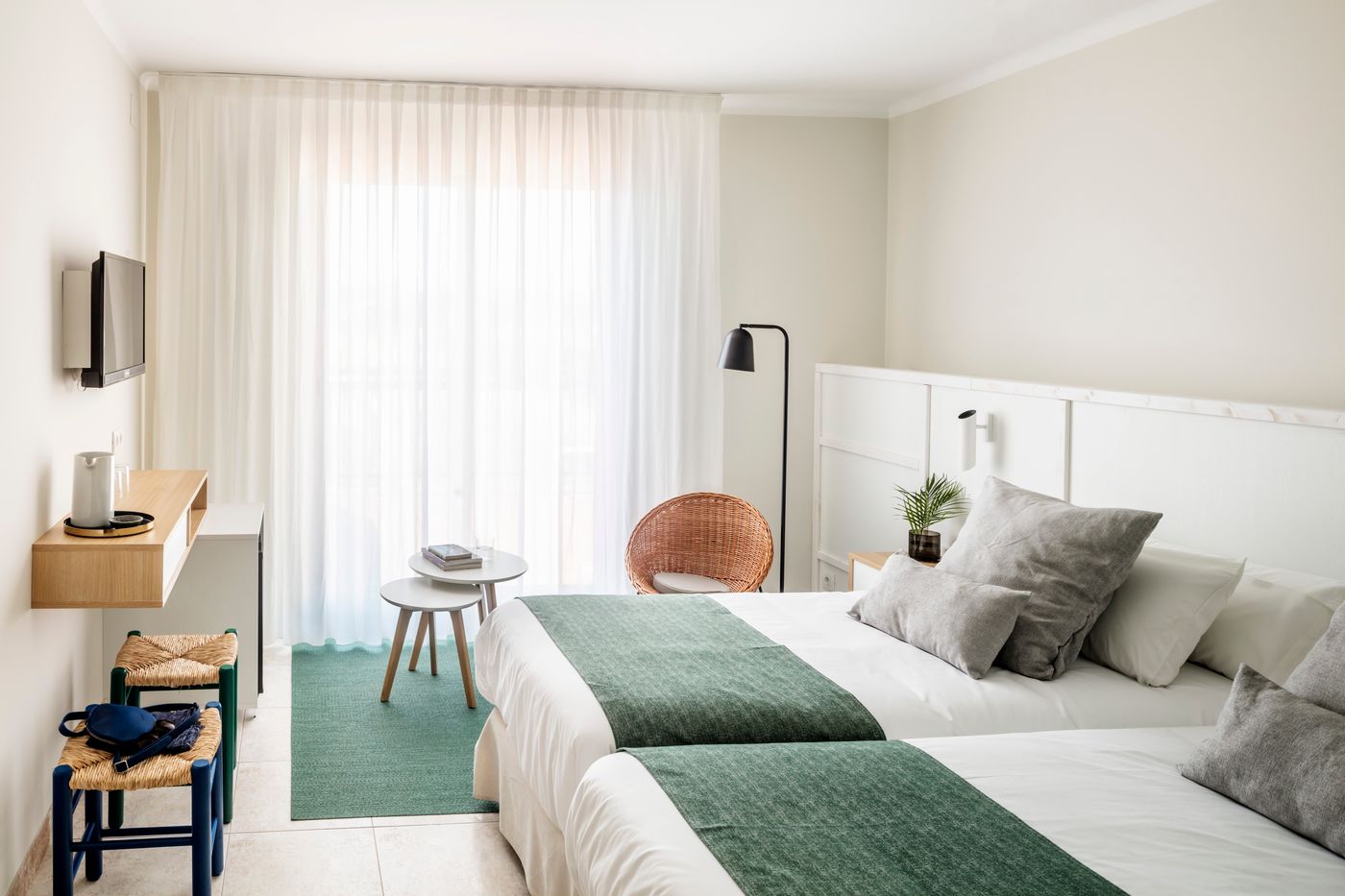 Aqua Bertran Park Hotel