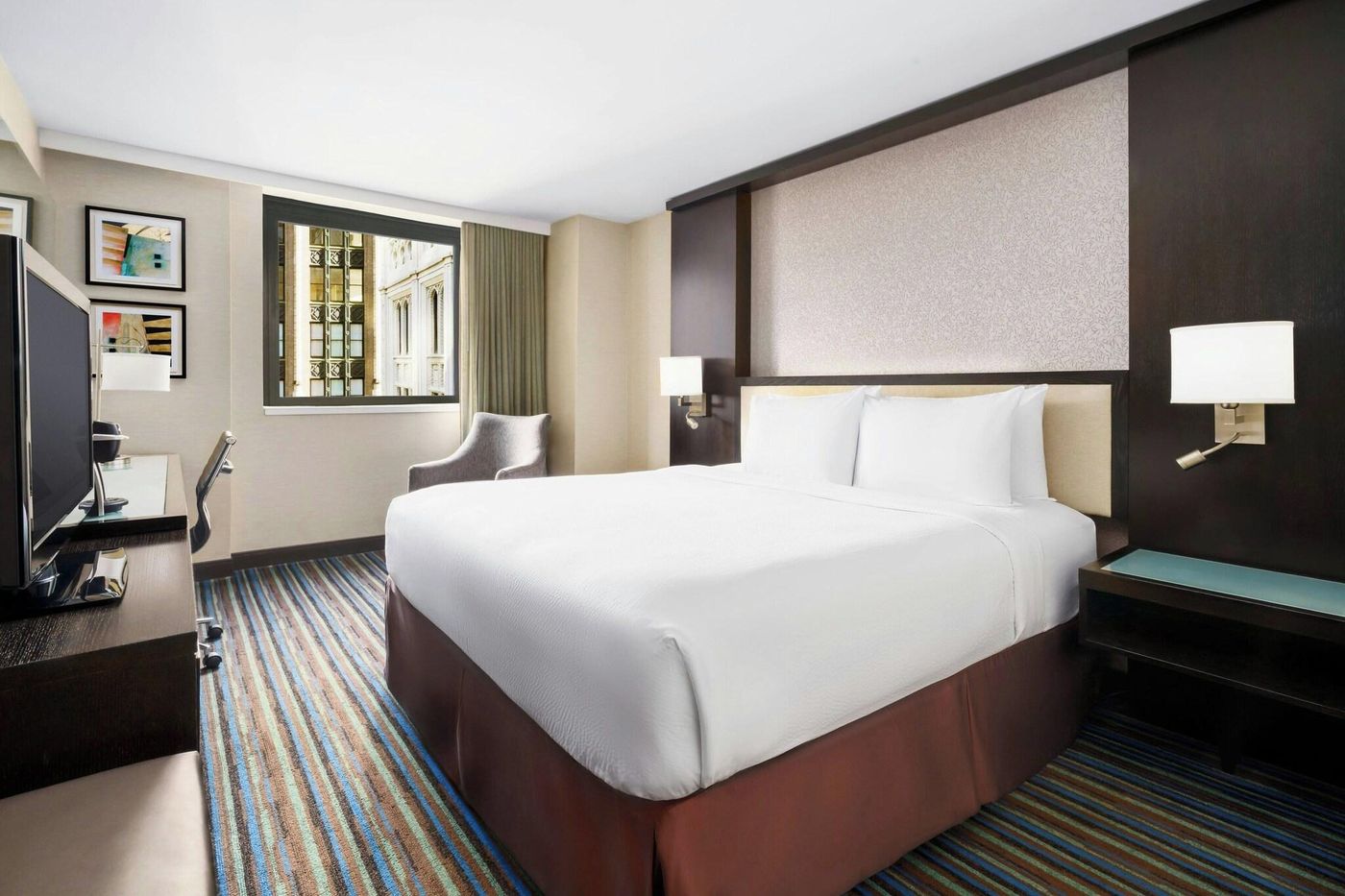 Courtyard-By-Marriott-New-York-Manhattan-Times-Squ-Room-22