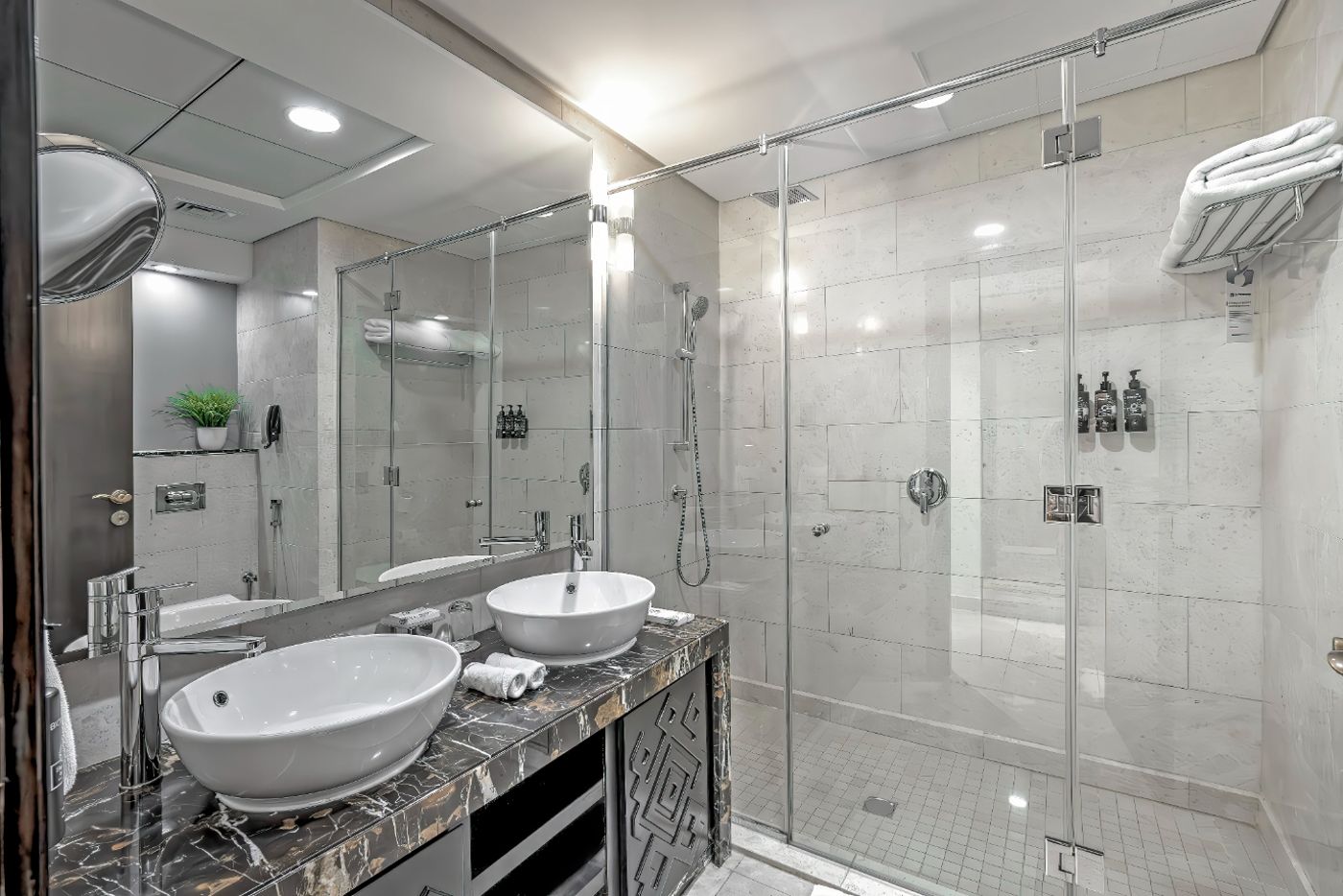 Wyndham Residences The Palm 03.03