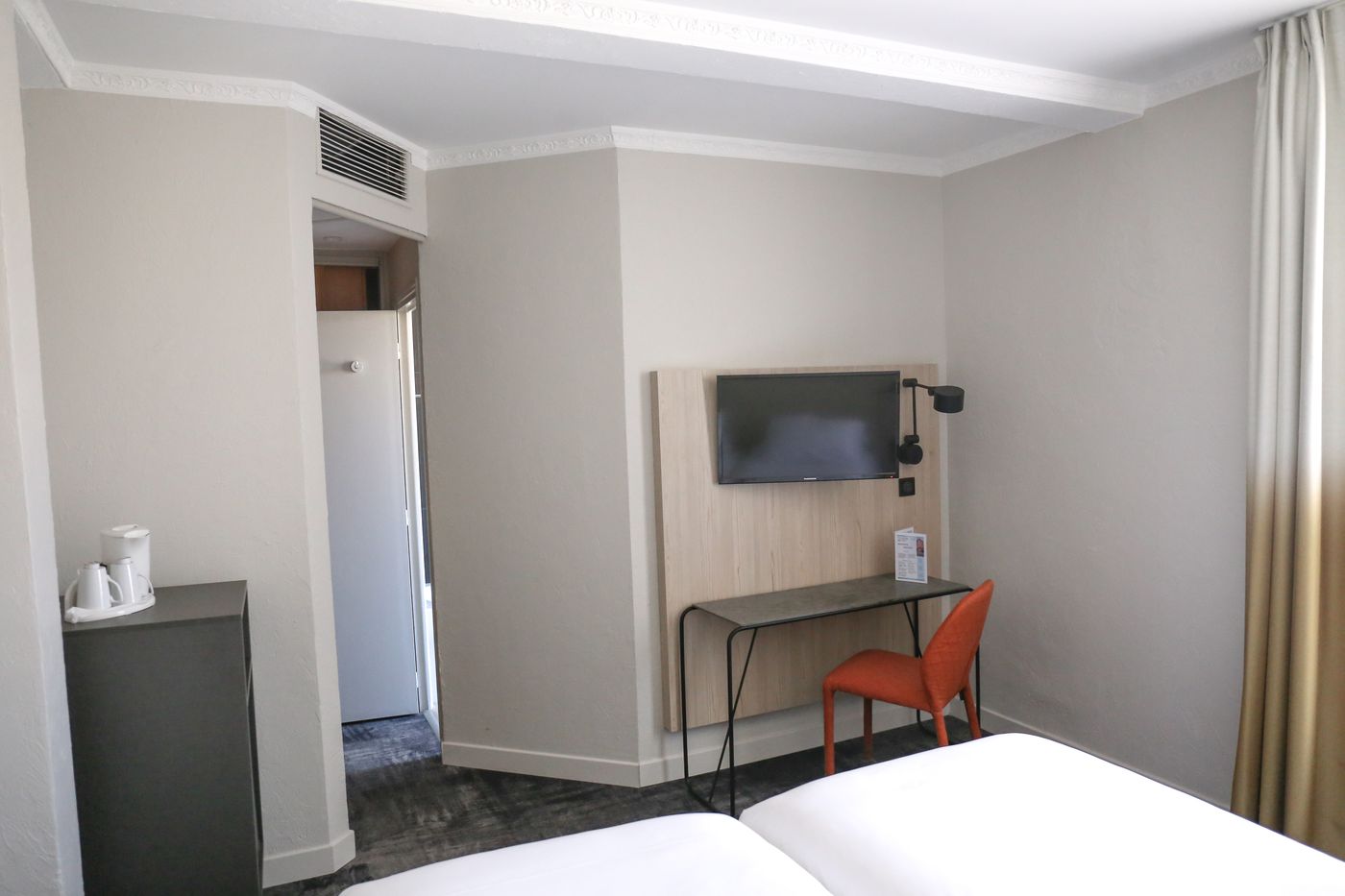 Hotel-Vendome-Room-29