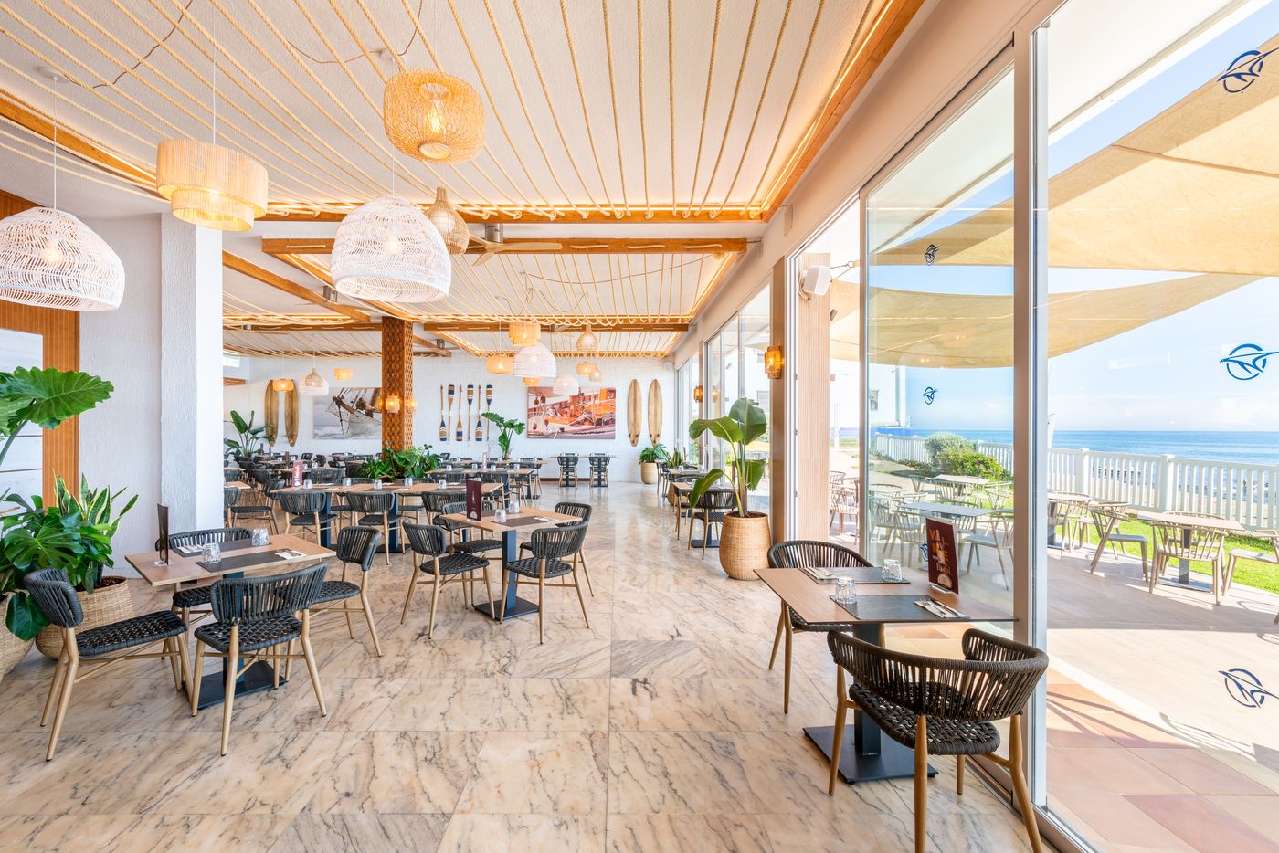 Globales-Playa-Estepona-Restaurant-48