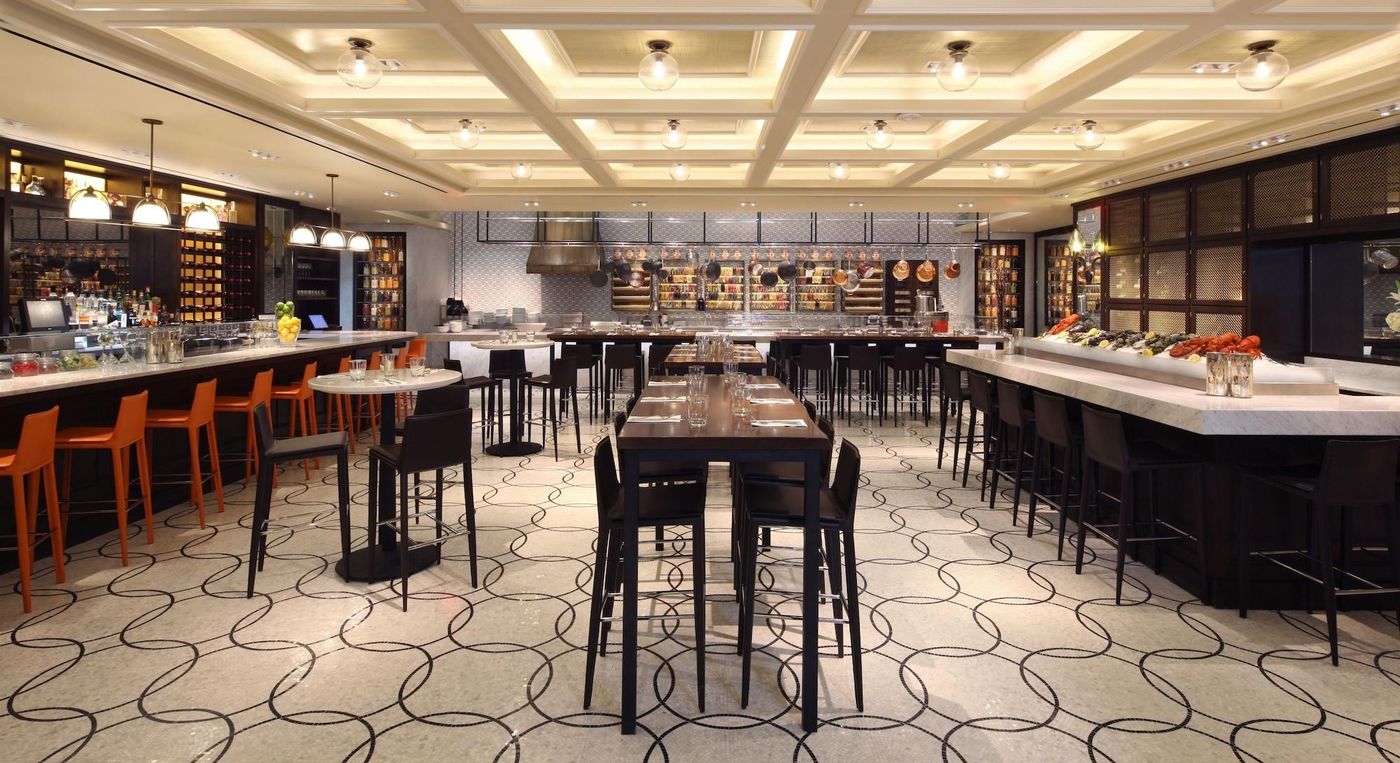 The-Plaza-Hotel-Restaurant-15