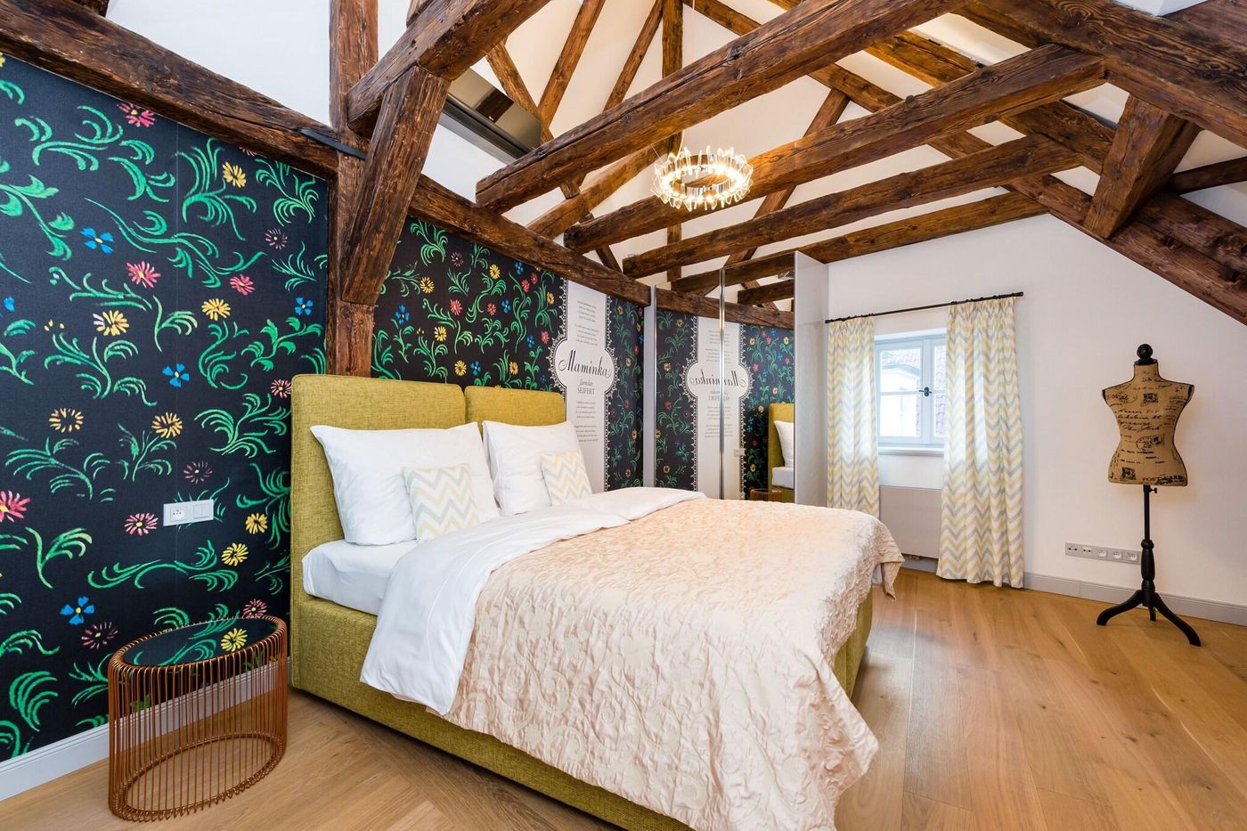 Old-Royal-Post-Hotel-Room-36