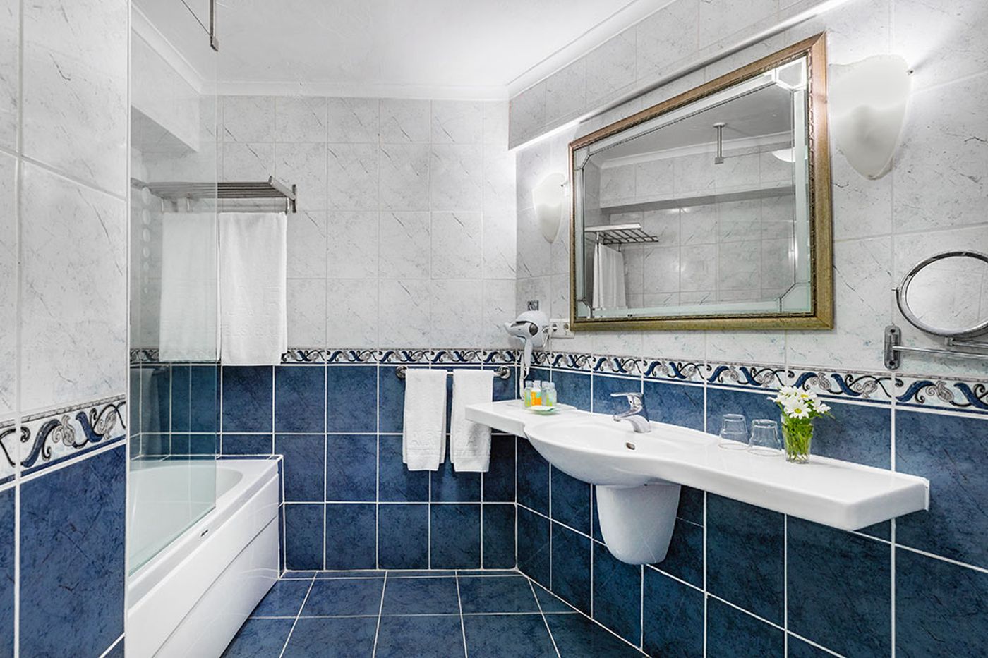 Marti La Perla - Adult Only