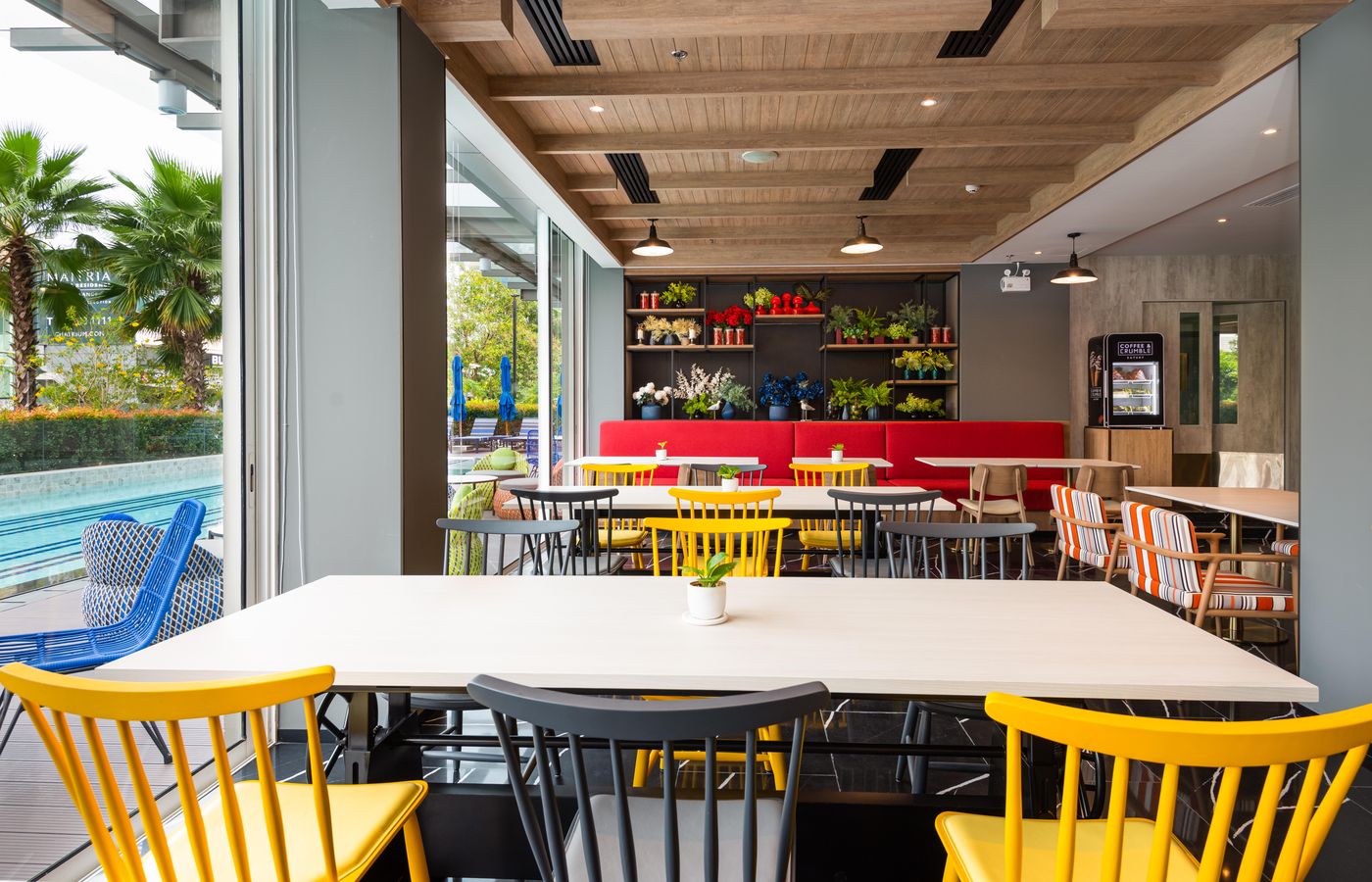 Maitria-Hotel-Rama-9-Bangkok-Restaurant-8