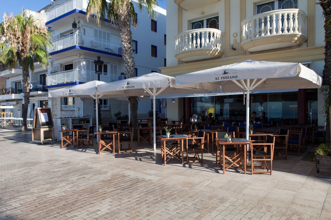 URH-Sitges-Playa-Bar-10