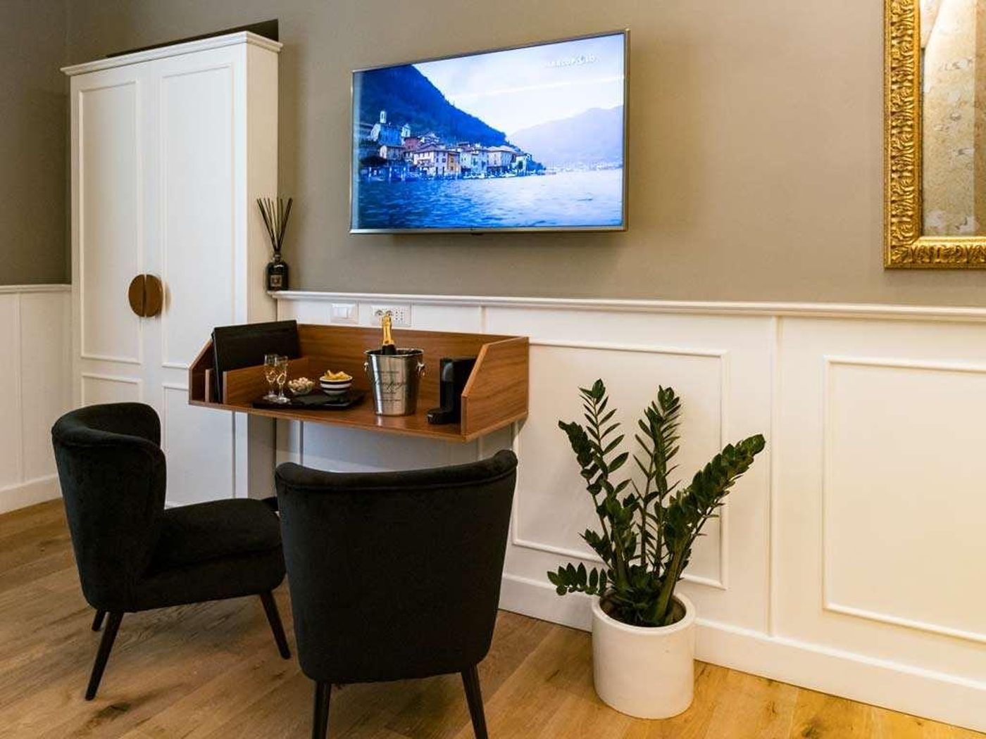 JB-Luxury-Relais-Room-7