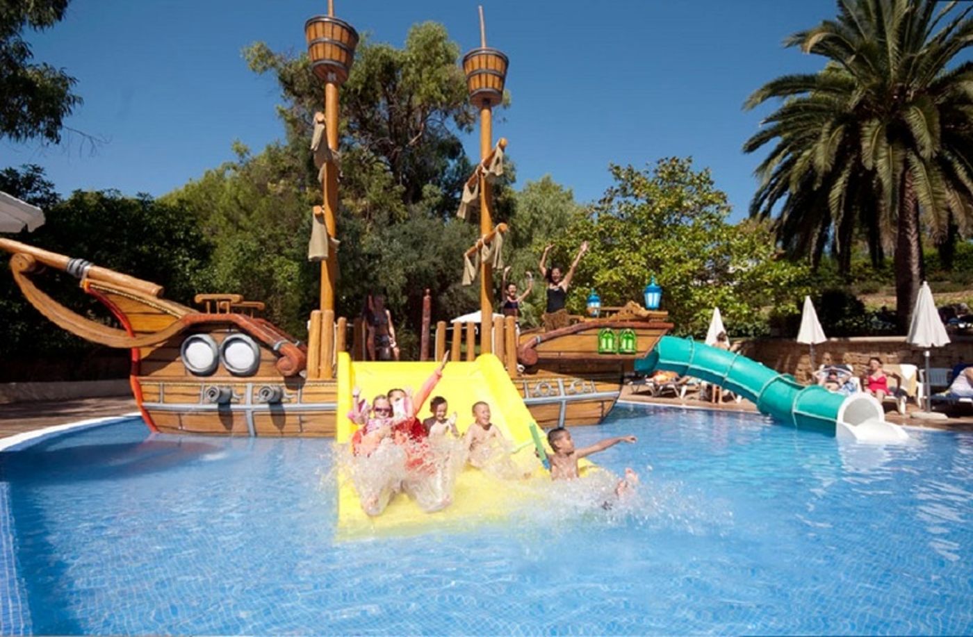 Beach Club Font de Sa Cala