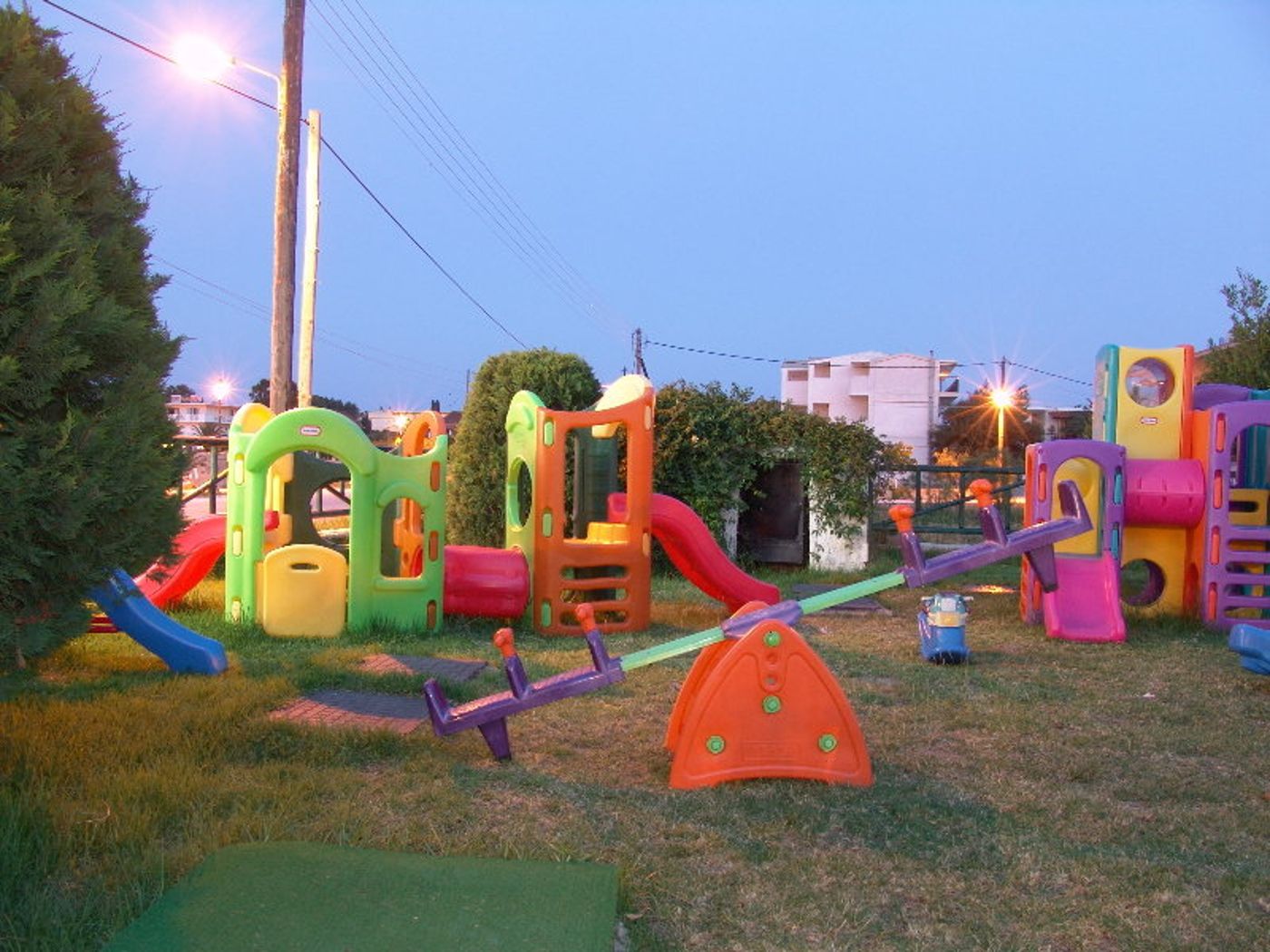 Panorama-Studios---Apartments-Sports-and-Entertainment-14