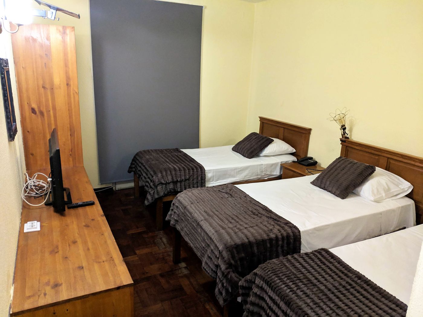 Residencial-Funchal-Room-11