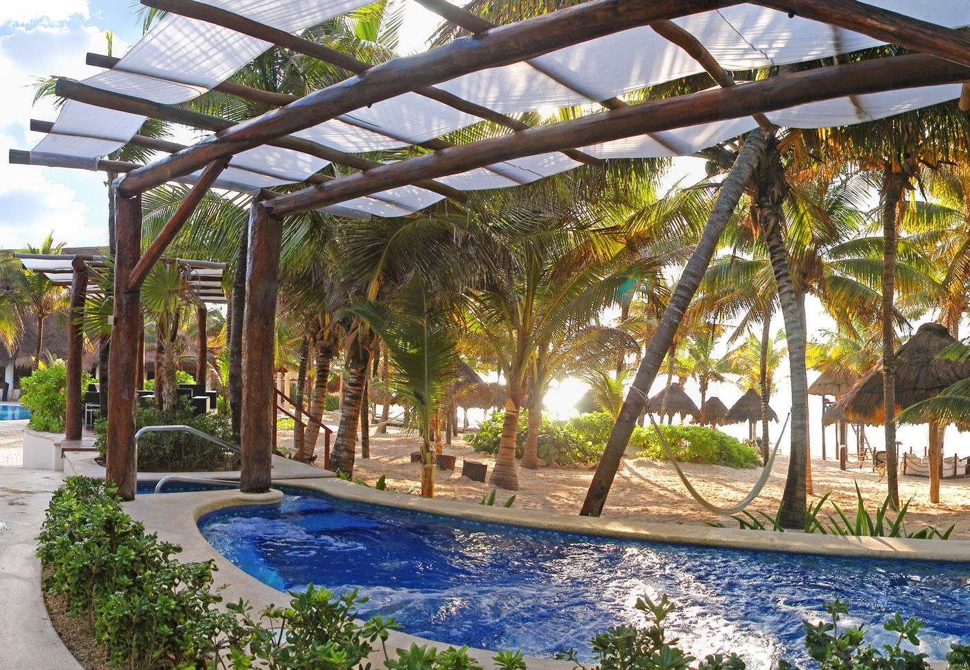 Catalonia-Royal-Tulum---Adults-Only-Pool-6