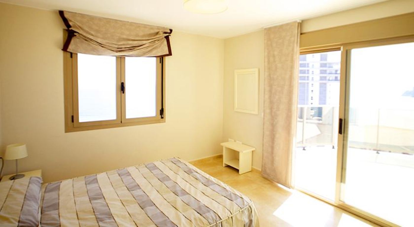 Esmeralda Suites Apartments