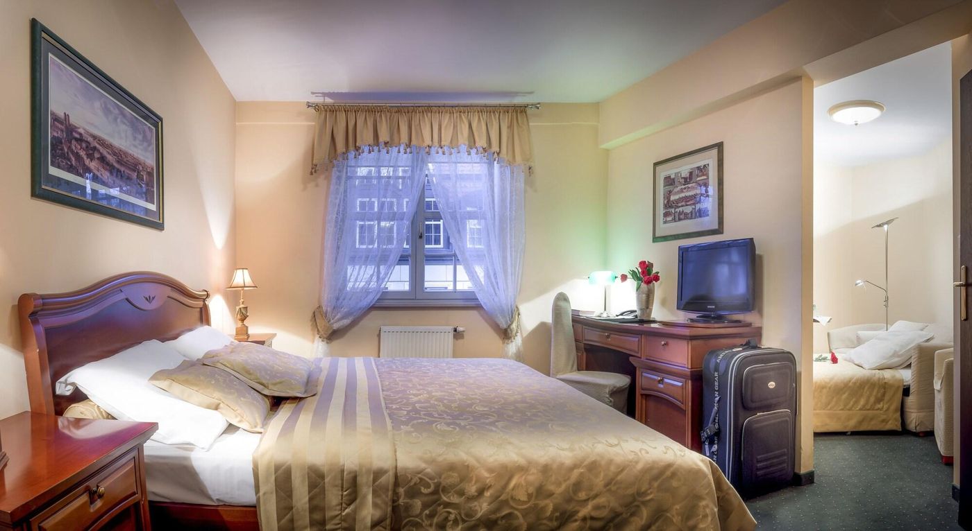 Hotel im. Jana Pawła II-Poland-WROCLAW-Room-10