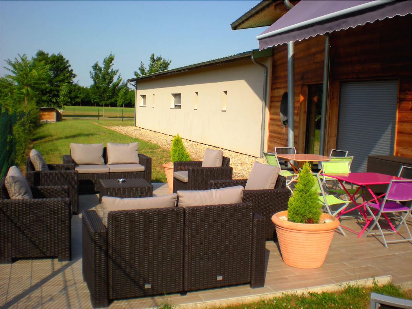 Bio Motel - France - SAINT VULBAS - Terrace - 10