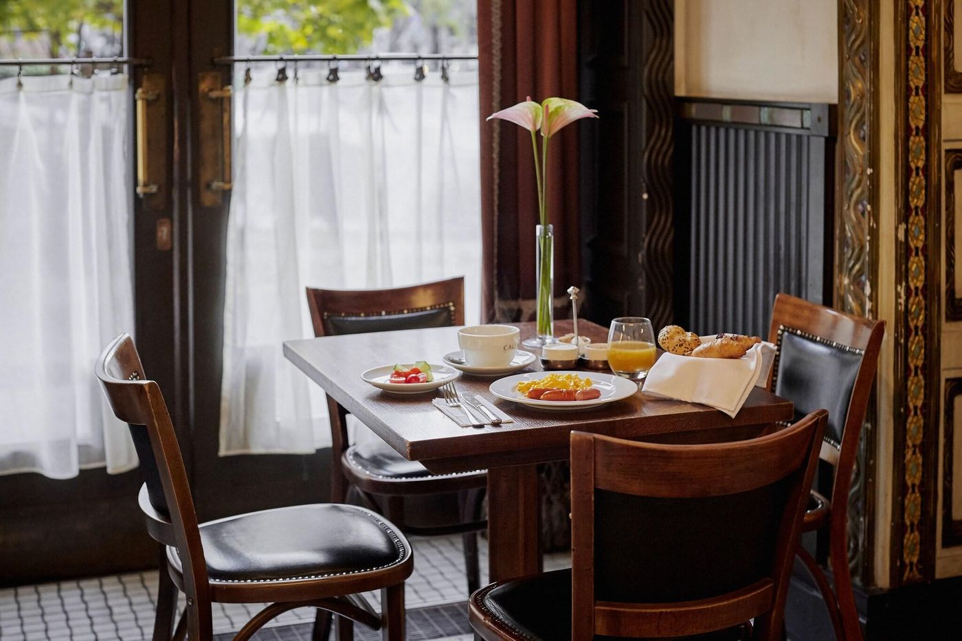 Callas-House-Restaurant-10