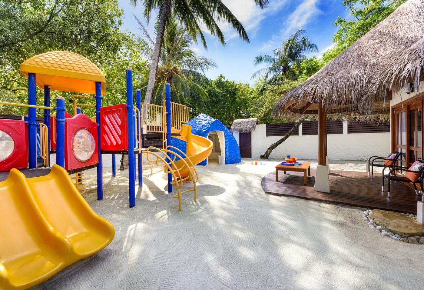 Sheraton Maldives Full Moon Resort & Spa