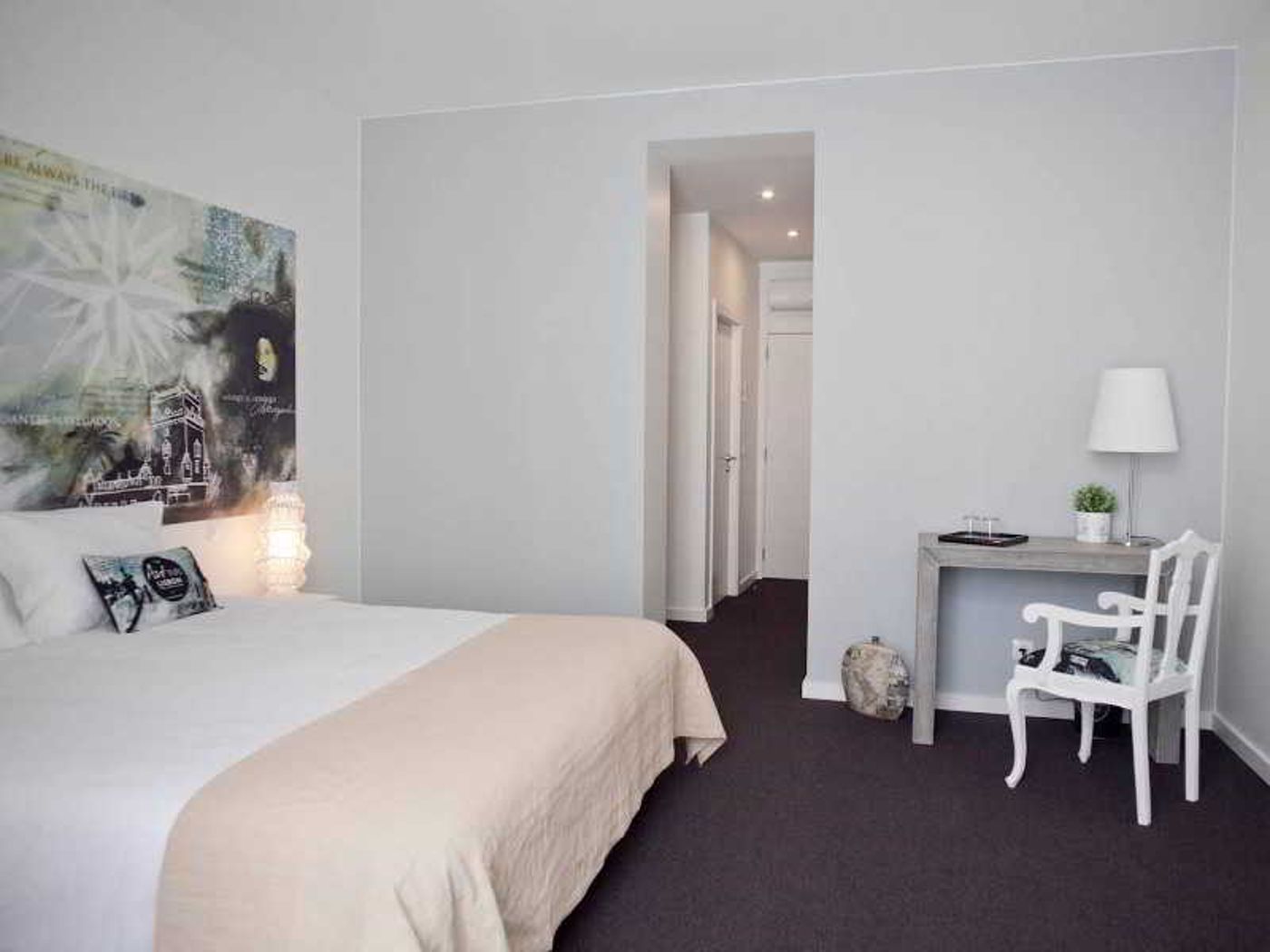 The-Art-Inn-Lisbon-Room-48