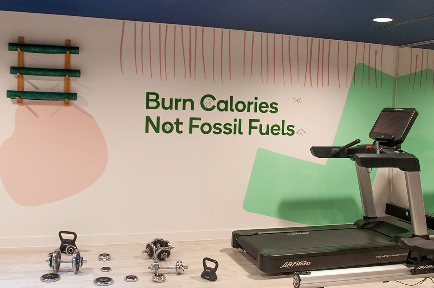 B-B-Hotel-Brussels-Centre-Louise-Sports-and-Entertainment-43