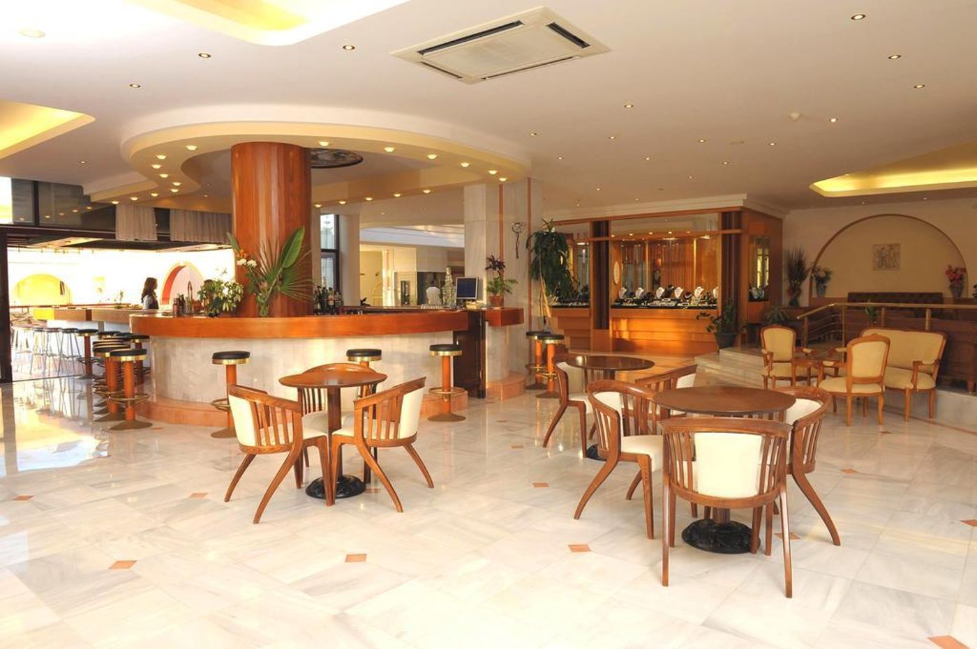 Vantaris-Palace-General-view-39