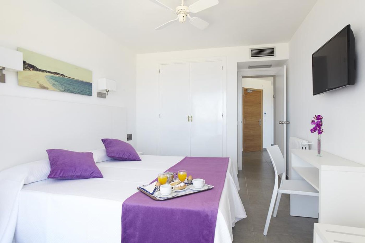 Nereida-Aparthotel-Room-21