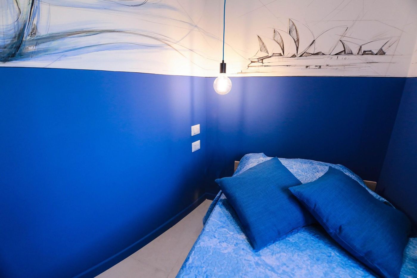 O-Effe--Global-Suites-at-Vatican-Room-24