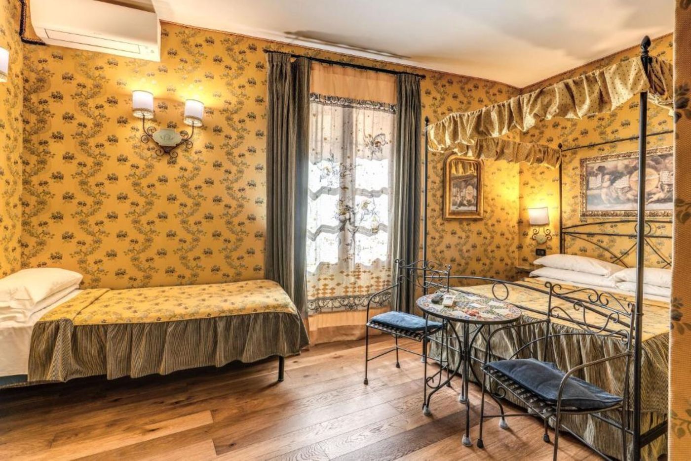 Residenza-Ave-Roma-Room-12